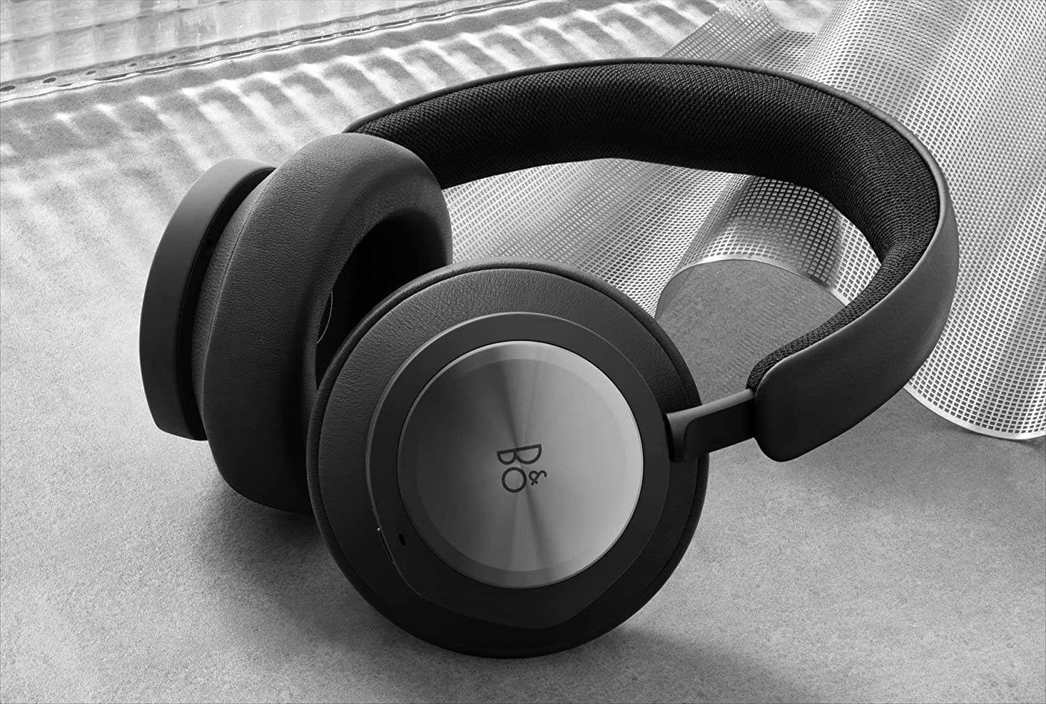 Bang & Olufsen Beoplay Portal Xbox - Wireless Bluetooth Gaming Over-Ear Headphones with Active Noise Cancelling and Microphone for Xbox Series X|S, Xbox One