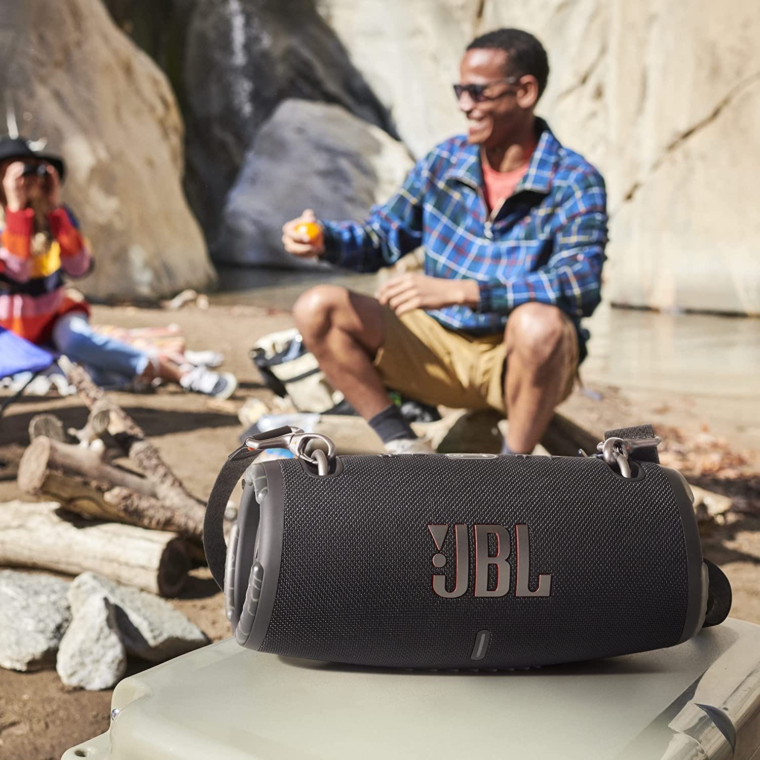 JBL Xtreme 3 - Portable Bluetooth Speaker, IP67 Waterproof, 15 Hours Playtime,Powerbank,PartyBoost Multi-speaker Pairing