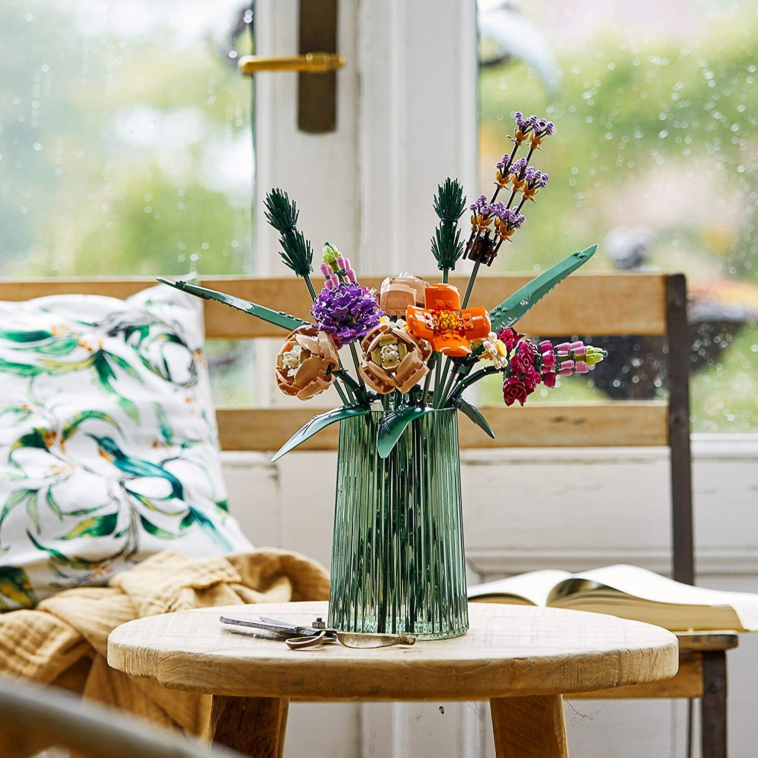 LEGO Icons Flower Bouquet 10280 Artificial Flowers, Set for Adults, Decorative Home Accessories, Mother's Day Gift, Gift for Her and Him, Botanical Collection