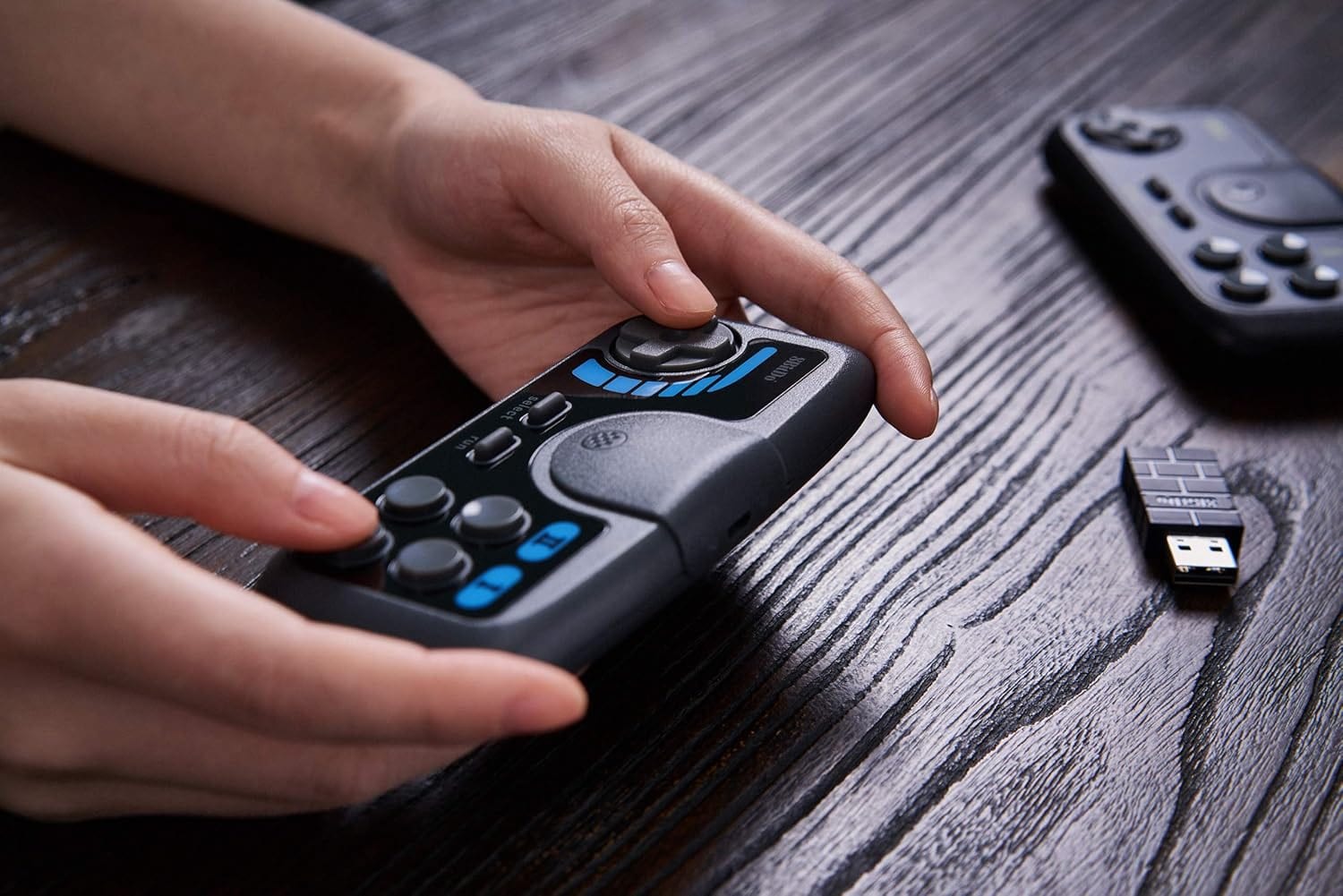 8Bitdo PCE 2.4G Wireless Gamepad for PC Engine Mini, PC Engine Core Grafx Mini, Turbo Grafx-16 Mini & Nintendo Switch