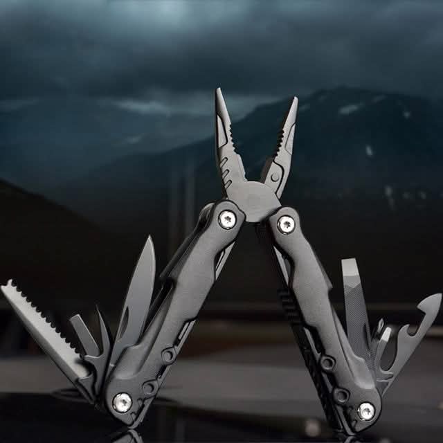 Safebros Multitool 17-in-1 Stainless Steel Multi Tool with Pocket Knife Needle Nose Pliers Bottle Opener Screwdriver Self-Locking Professional Multi-Tool for Outdoor Survival Gifts for Men
